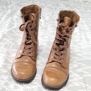 Rockport Tan Lace-Up Combat Boots